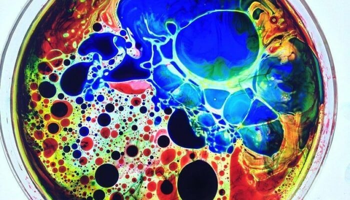 Is it possible to make liquid light?