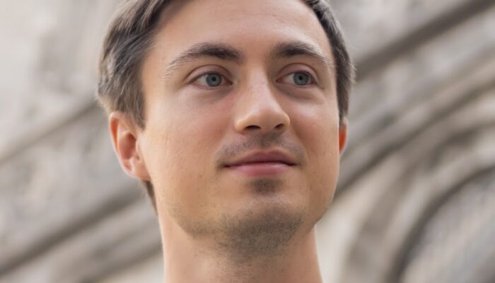 Anton Karazeev’s Quantum Universe: A Peek into Next-Gen Algorithms