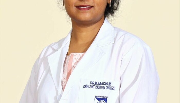 Who is an experienced radiation oncologist in Hyderabad?