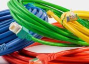 Which transmit signal is faster copper wire or optical cable?