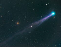 Carbonaceous Cosmic Barometer Reveals the Universe’s Weather History