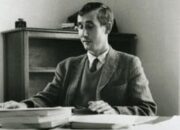 Rebellious Thoughts: Scientists Who Said No to Norms