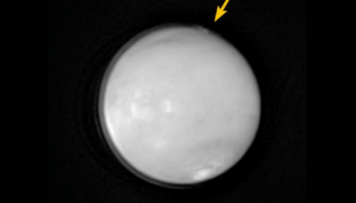 Cosmic Mystery: Free-Floating Diamond Dust Confounds Astronomers