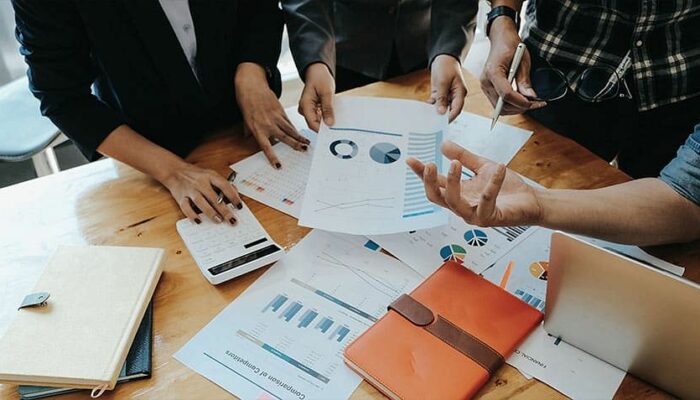 What is a project topic for an environmental scientist?