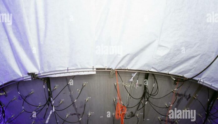 Neutrinos Go Deep: Gran Sasso Experiment Gets the Green Light