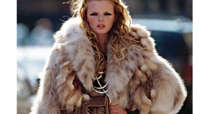 A Single Strand Speaks: Measuring Conductivity on DNA’s Skeleton