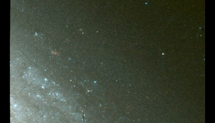 How to detect cosmic rays reaching the earth?