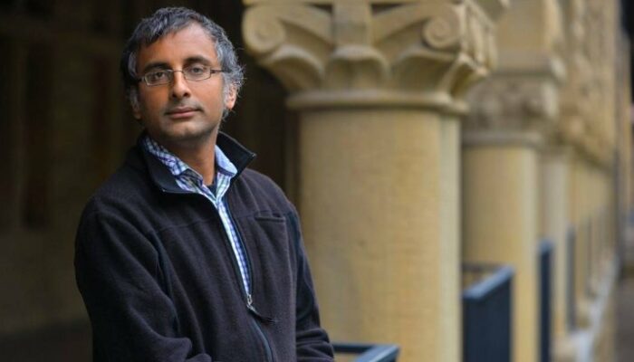 What are some well paid jobs for mathematics?