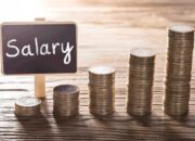 What is the salary of a physicist?